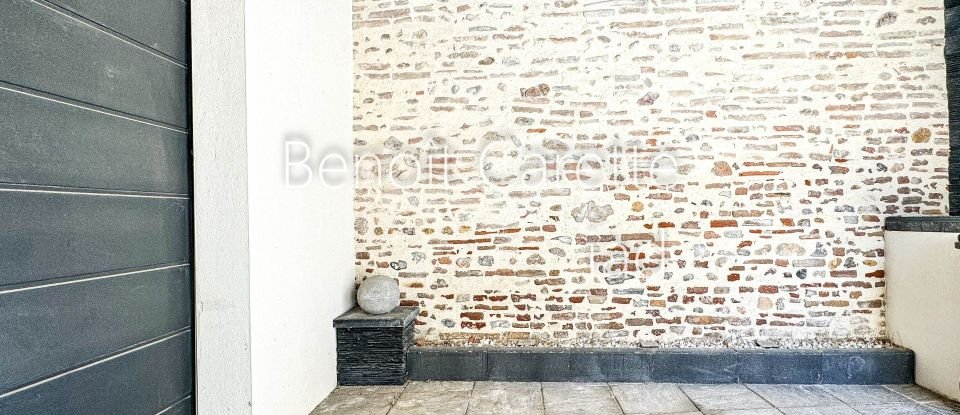 Barn conversion 2 rooms of 167 m² in Torreilles (66440)