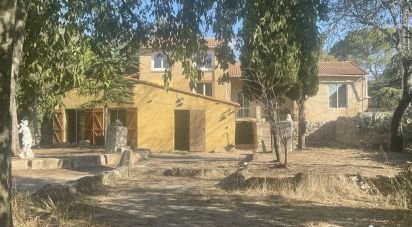 Maison 6 pièces de 160 m² à Nîmes (30000)