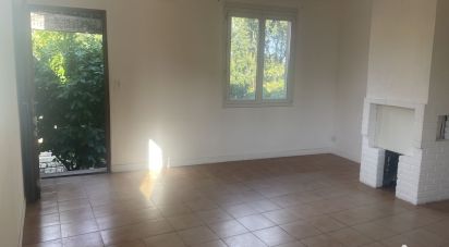 Maison 6 pièces de 160 m² à Nîmes (30000)