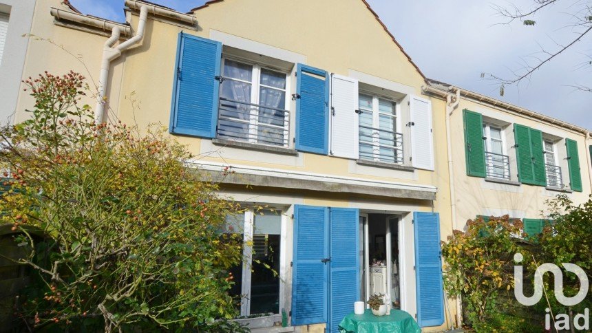 Town house 4 rooms of 80 m² in Saint-Prix (95390)