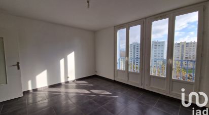 Apartment 4 rooms of 71 m² in Fontaine (38600)