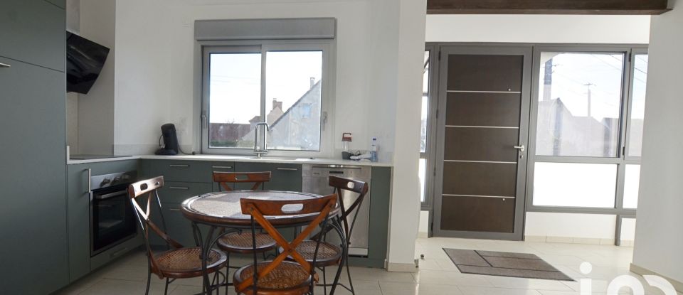 House 5 rooms of 83 m² in Beauchamp (95250)