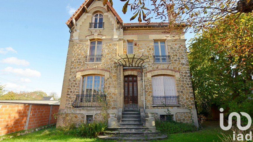 Maison 7 pièces de 158 m² à Sannois (95110)