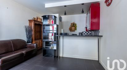 Appartement 2 pièces de 40 m² à Paris (75017)