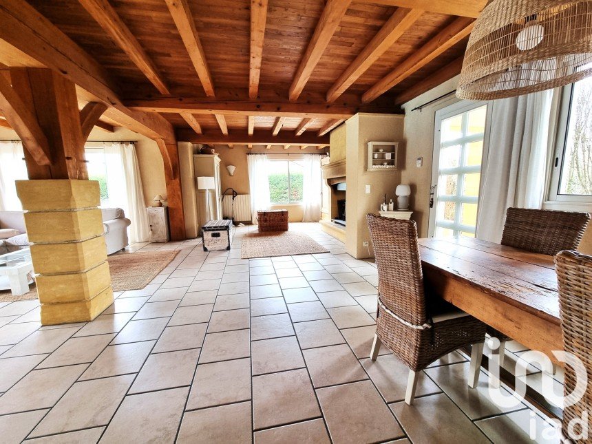 Maison 5 pièces de 173 m² à Bergerac (24100)