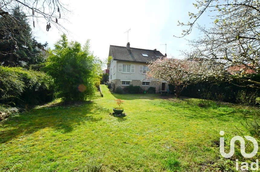 House 5 rooms of 104 m² in Ermont (95120)