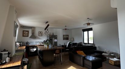 Apartment 3 rooms of 77 m² in Livry-Gargan (93190)