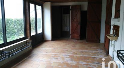 House 5 rooms of 141 m² in Cloyes-sur-le-Loir (28220)