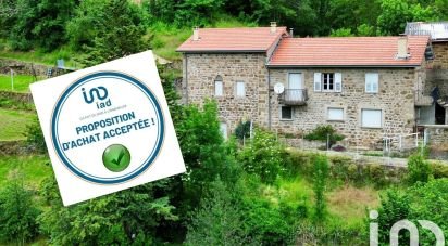 Maison de campagne 11 pièces de 136 m² à Jaunac (07160)