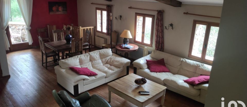 Maison 5 pièces de 195 m² à Flayosc (83780)