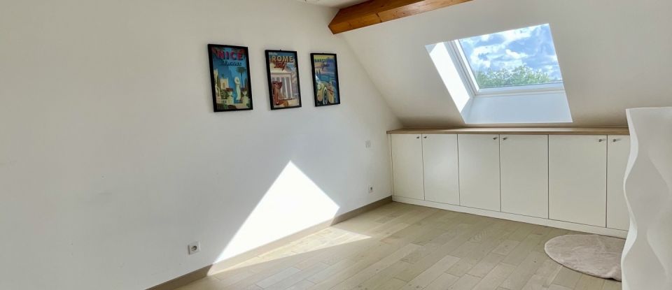 Maison d’architecte 7 pièces de 140 m² à Ollainville (91340)