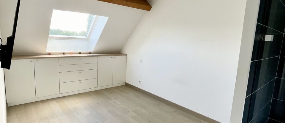 Maison d’architecte 7 pièces de 140 m² à Ollainville (91340)