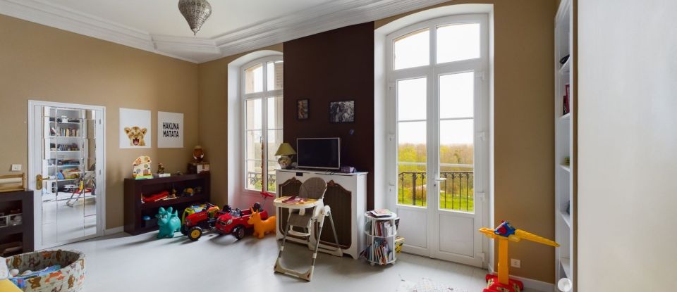 Town house 14 rooms of 471 m² in Saint-Florentin (89600)