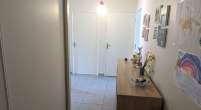 Appartement 3 pièces de 65 m² à Villeneuve-le-Roi (94290)