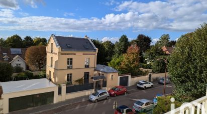 Apartment 3 rooms of 67 m² in Versailles (78000)