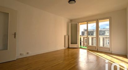 Apartment 3 rooms of 67 m² in Versailles (78000)