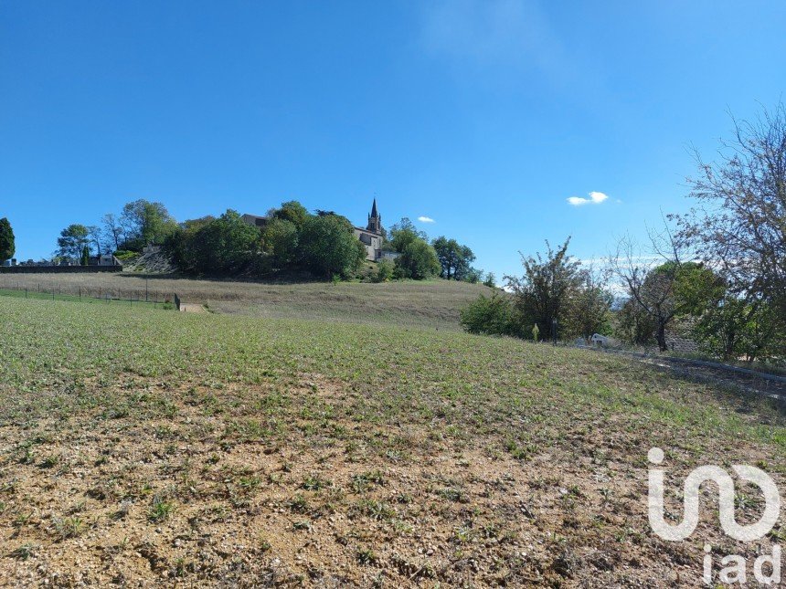 Land of 1,102 m² in Saint-Germier (81210)