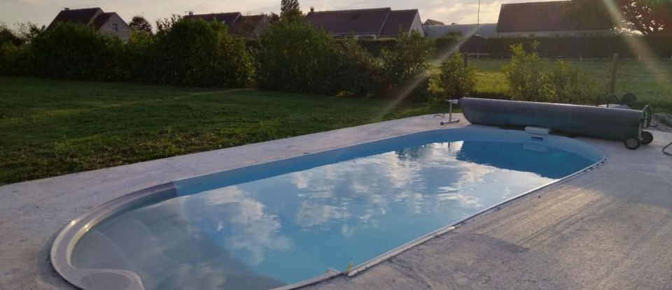 Maison 7 pièces de 237 m² à Perceneige (89260)