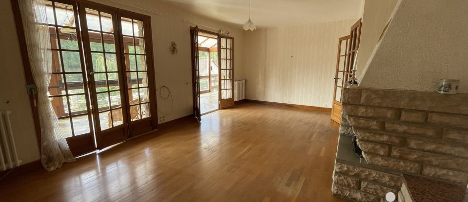 Traditional house 7 rooms of 170 m² in Étrochey (21400)