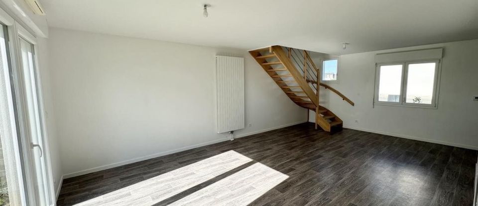 Maison 5 pièces de 85 m² à Cambes-en-Plaine (14610)