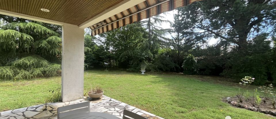 Maison 5 pièces de 200 m² à Basse-Goulaine (44115)