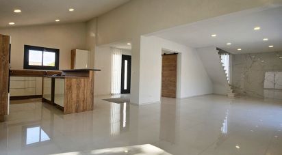 Maison 4 pièces de 125 m² à Pia (66380)