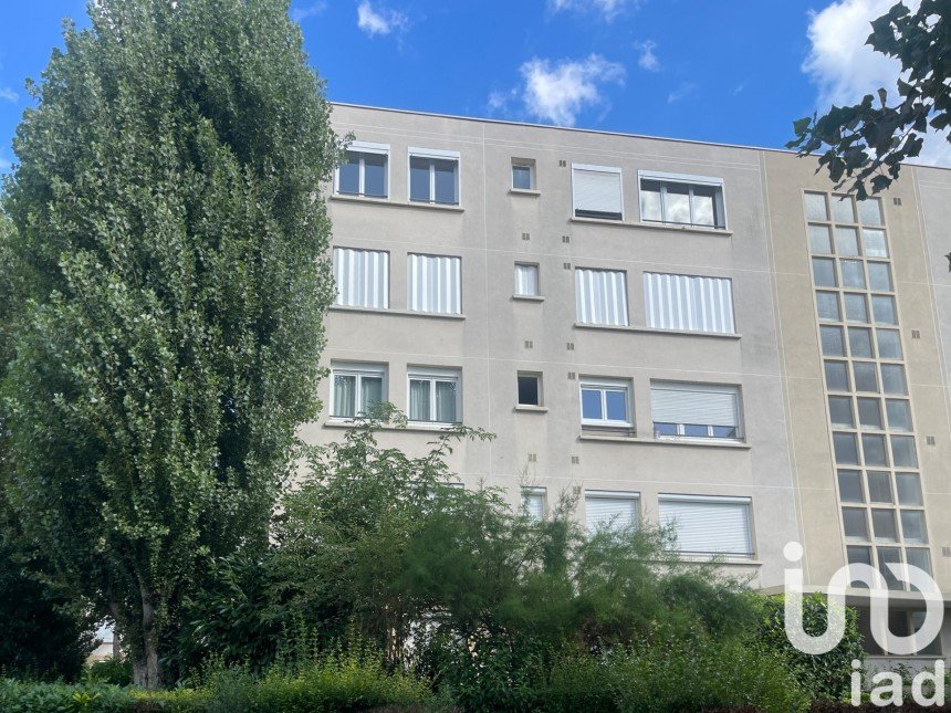 Apartment 4 rooms of 62 m² in Saint-Maur-des-Fossés (94100)