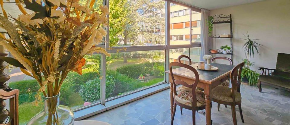 Apartment 7 rooms of 130 m² in Le Chesnay (78150)