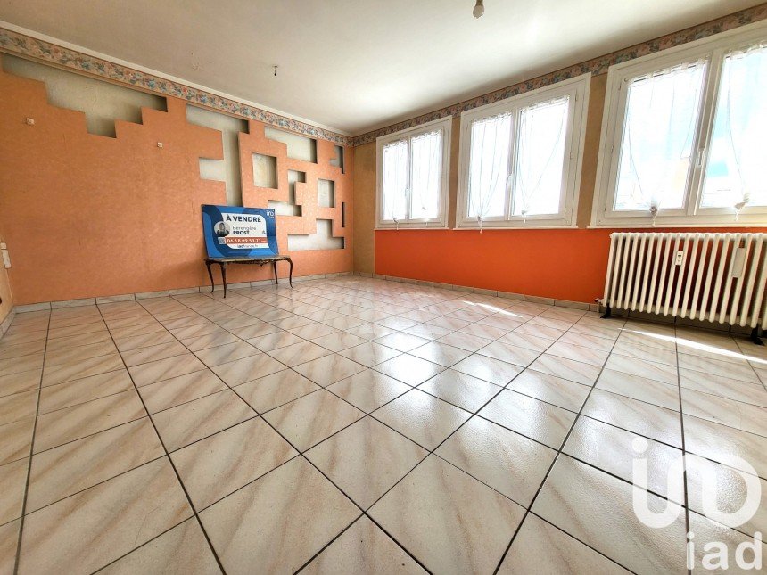 Appartement 3 pièces de 56 m² à Saint-Étienne (42100)