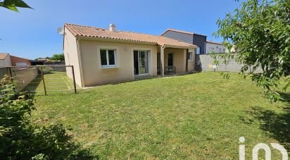 Maison 5 pièces de 90 m² à Rocheservière (85620)