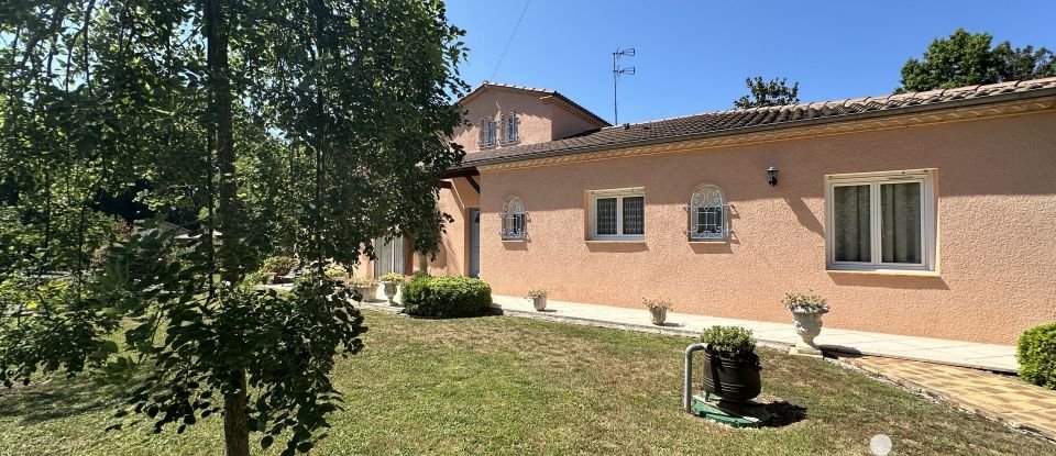 Maison traditionnelle 5 pièces de 180 m² à Sainte-Livrade-sur-Lot (47110)