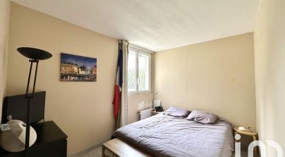 Apartment 2 rooms of 53 m² in Vaux-le-Pénil (77000)