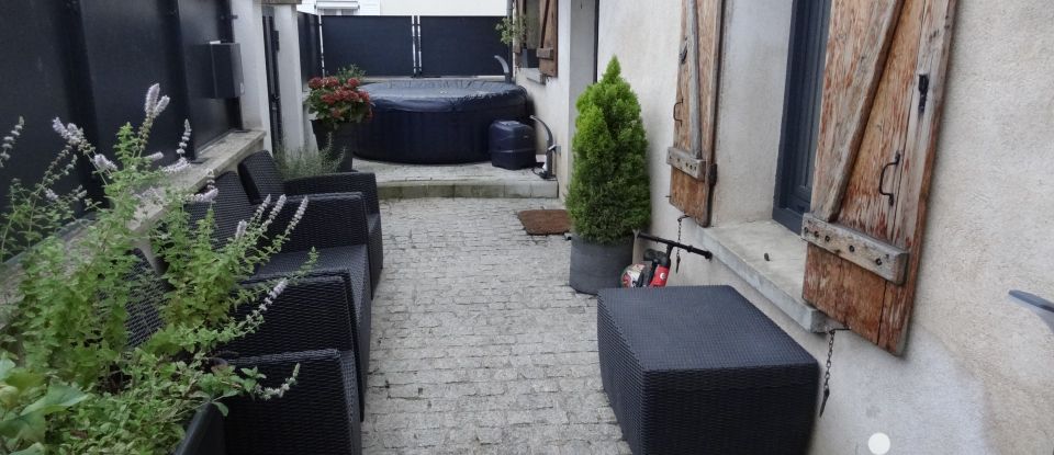 Town house 5 rooms of 102 m² in Évry-Grégy-sur-Yerre (77166)