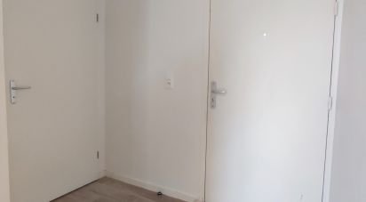 Apartment 2 rooms of 41 m² in Claye-Souilly (77410)