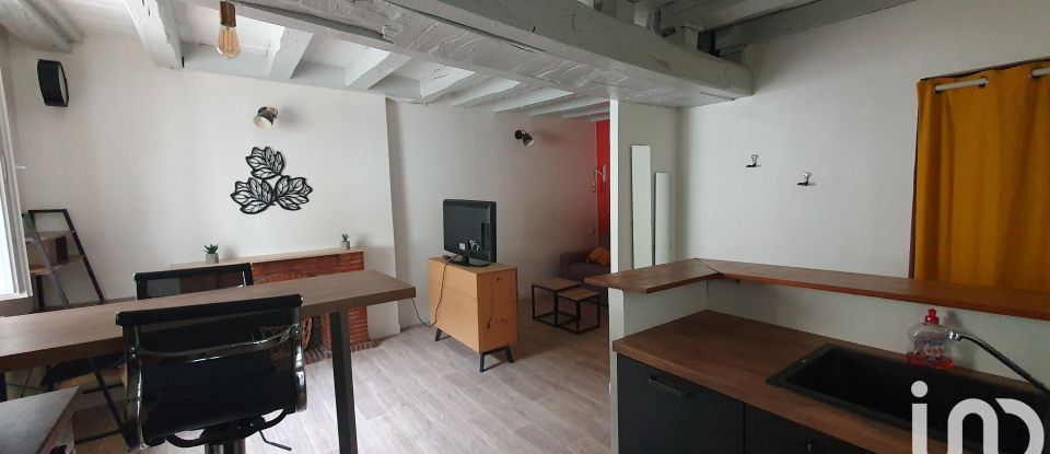 Studio 1 room of 28 m² in Orléans (45000)