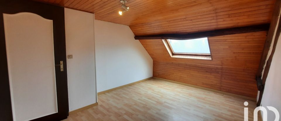 Maison de ville 5 pièces de 92 m² à Mesnils-sur-Iton (27240)