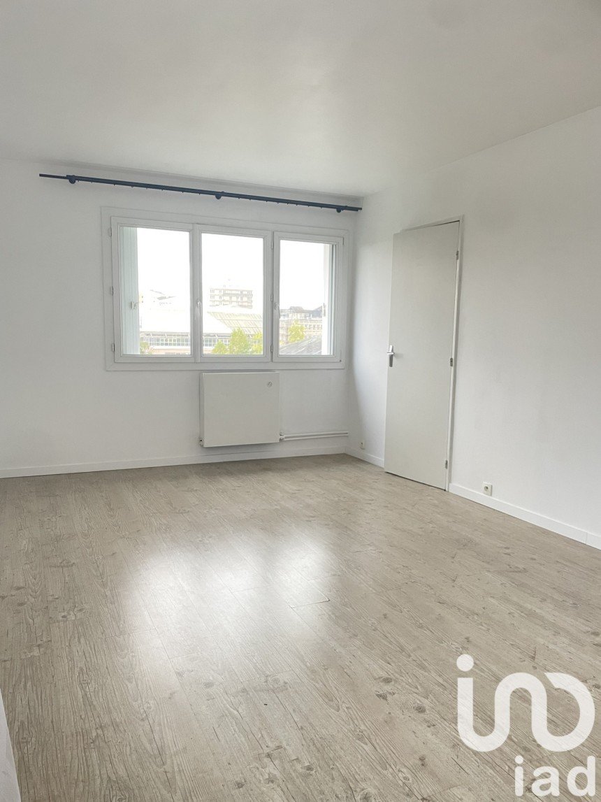 Studio 1 pièce de 36 m² à Compiègne (60200)