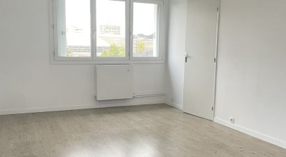 Studio 1 room of 36 m² in Compiègne (60200)