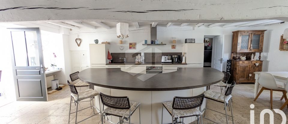 Maison 7 pièces de 360 m² à Gilly-lès-Cîteaux (21640)