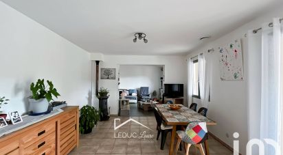 House 4 rooms of 92 m² in Saint-Martin-d'Ardèche (07700)