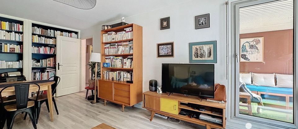 Appartement 5 pièces de 98 m² à Paris (75012)