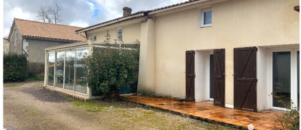 Maison 6 pièces de 167 m² à Peujard (33240)