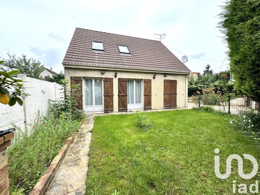 Maison 4 pièces de 100 m² à Le Blanc-Mesnil (93150)