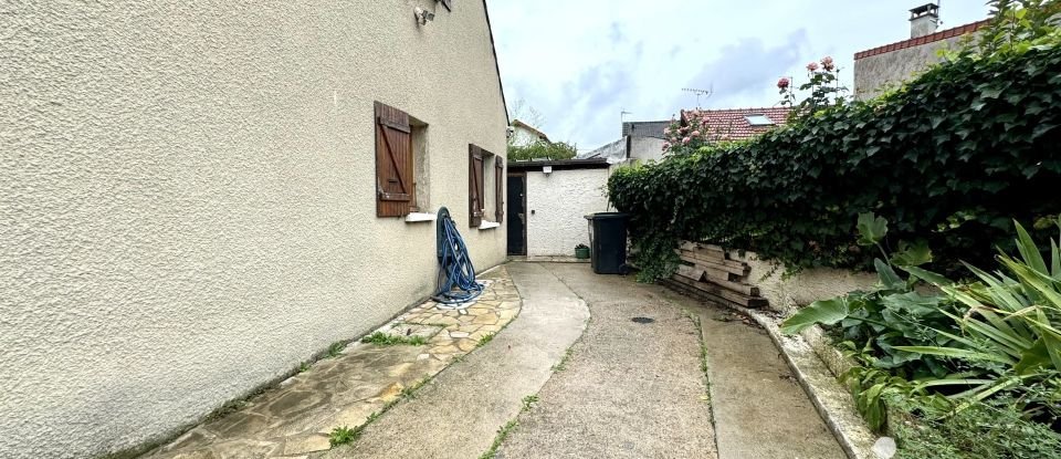 Maison 4 pièces de 100 m² à Le Blanc-Mesnil (93150)