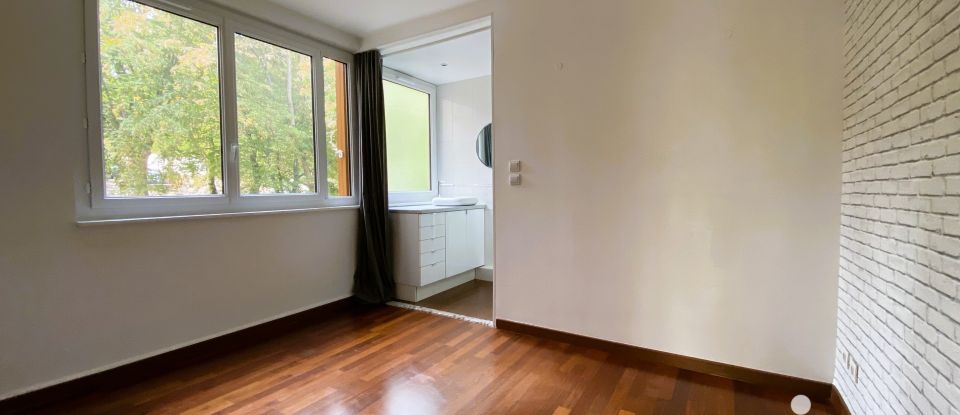 Appartement 5 pièces de 89 m² à La Celle-Saint-Cloud (78170)