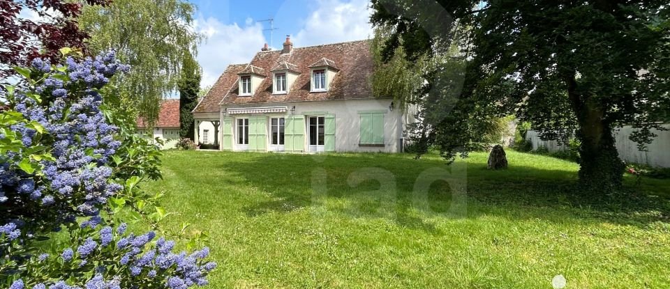 Traditional house 7 rooms of 160 m² in Rozay-en-Brie (77540)