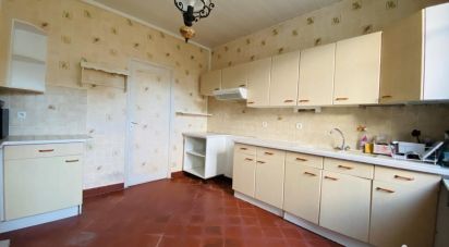 House 6 rooms of 90 m² in Villeneuve-Saint-Germain (02200)