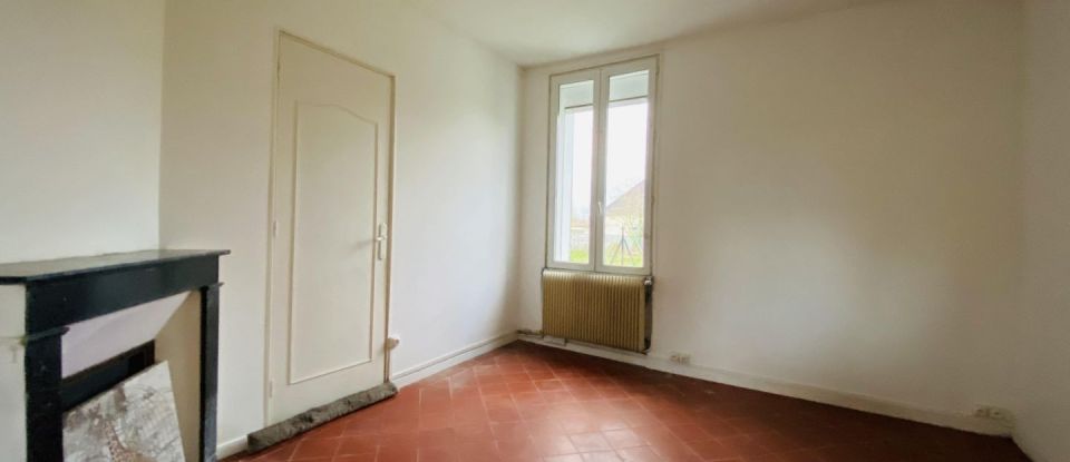 Maison 6 pièces de 90 m² à Villeneuve-Saint-Germain (02200)