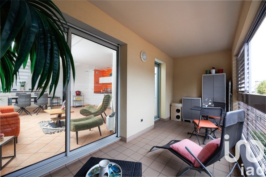 Apartment 3 rooms of 74 m² in Grézieu-la-Varenne (69290)