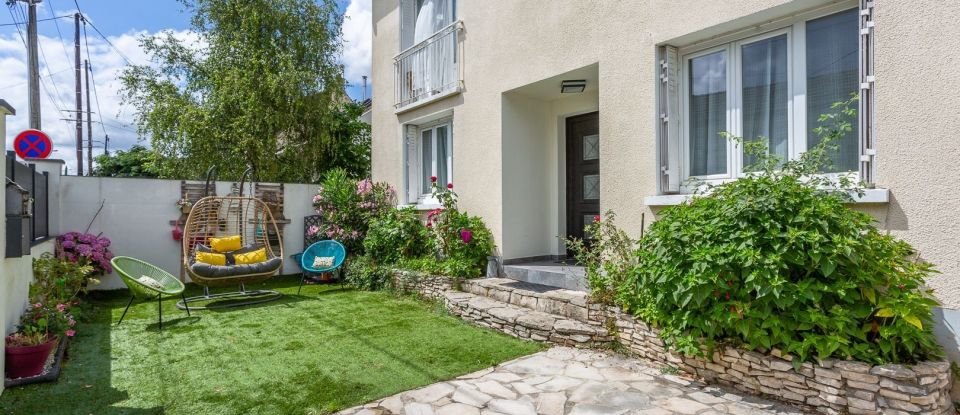 Maison 7 pièces de 181 m² à Savigny-sur-Orge (91600)